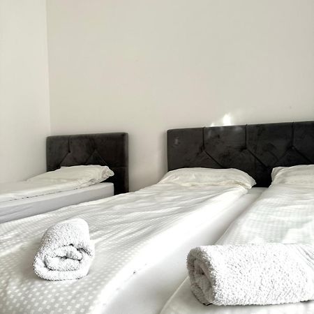 L&L Rooms Maribor Eksteriør billede